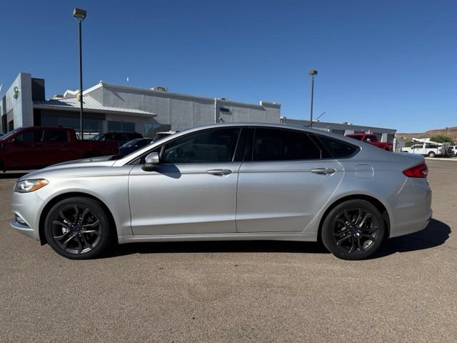 Certified 2018 Ford Fusion SE w/ Equipment Group 201A FWD image 10