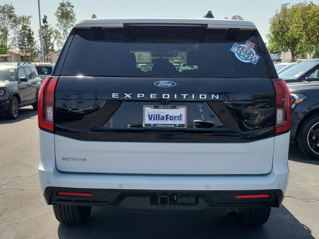 Certified 2025 Ford Expedition Active RWD image 23