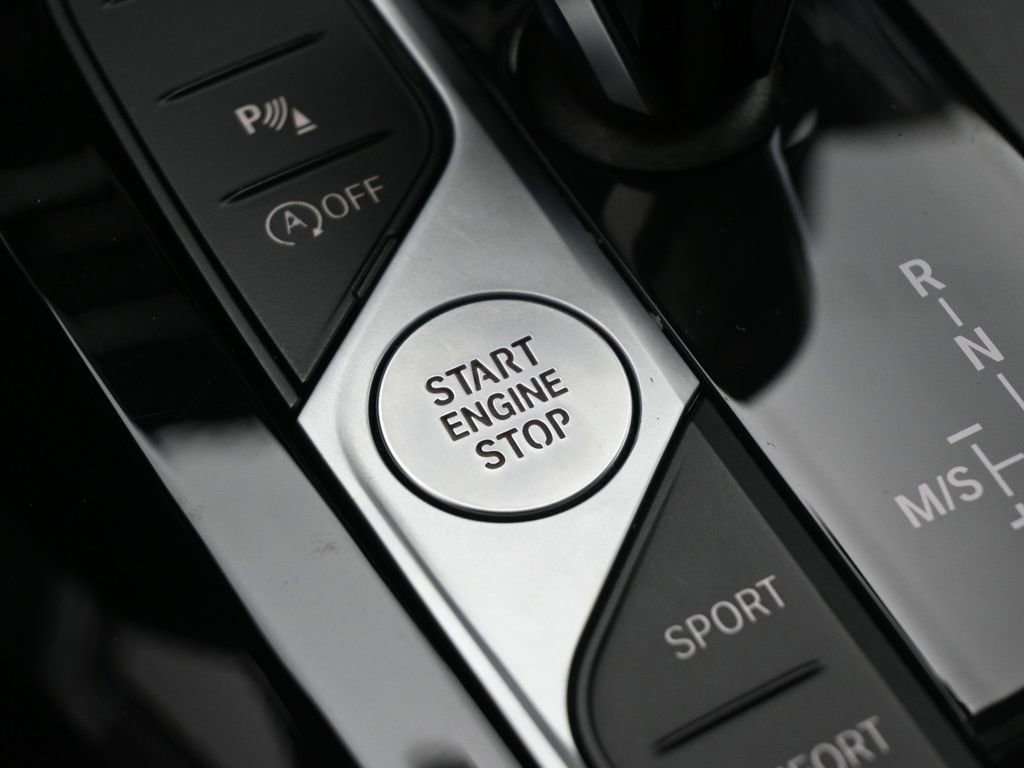 Used 2022 BMW X3 sDrive30i w/ M Sport Package image 12