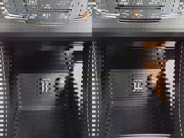 Certified 2020 Ford Fusion SE image 10