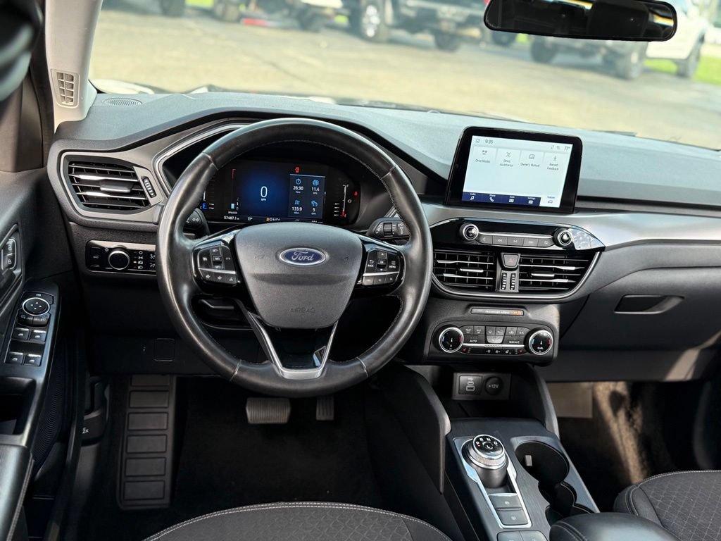 Certified 2024 Ford Escape Active AWD/4WD image 4