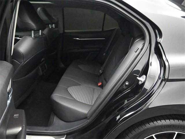 Used 2024 Toyota Camry SE image 21
