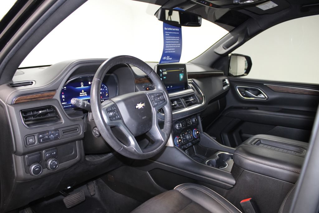 Used 2022 Chevrolet Suburban Premier RWD image 24