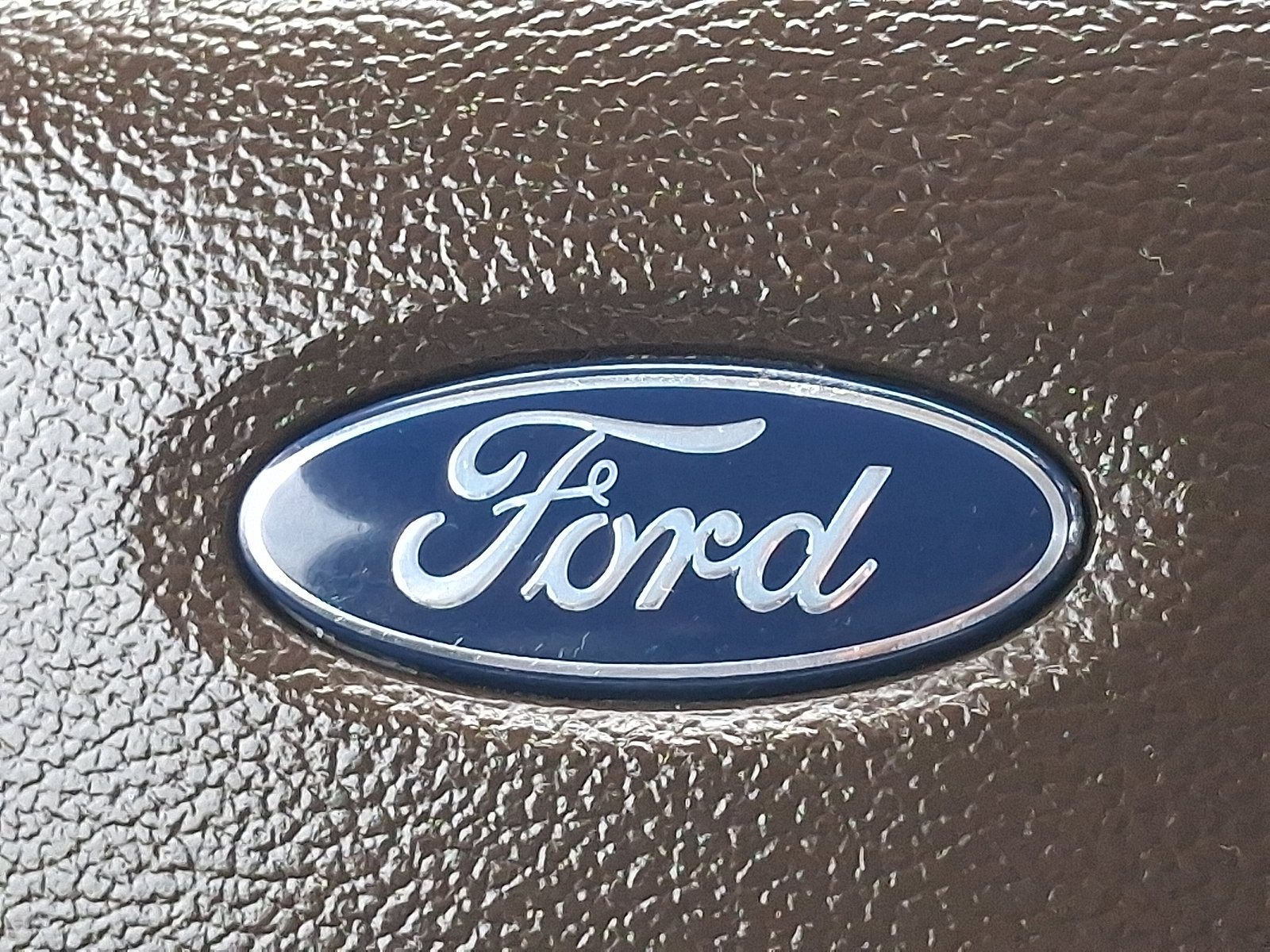 Certified 2019 Ford F150 Lariat w/ Equipment Group 502A Luxury AWD/4WD image 31