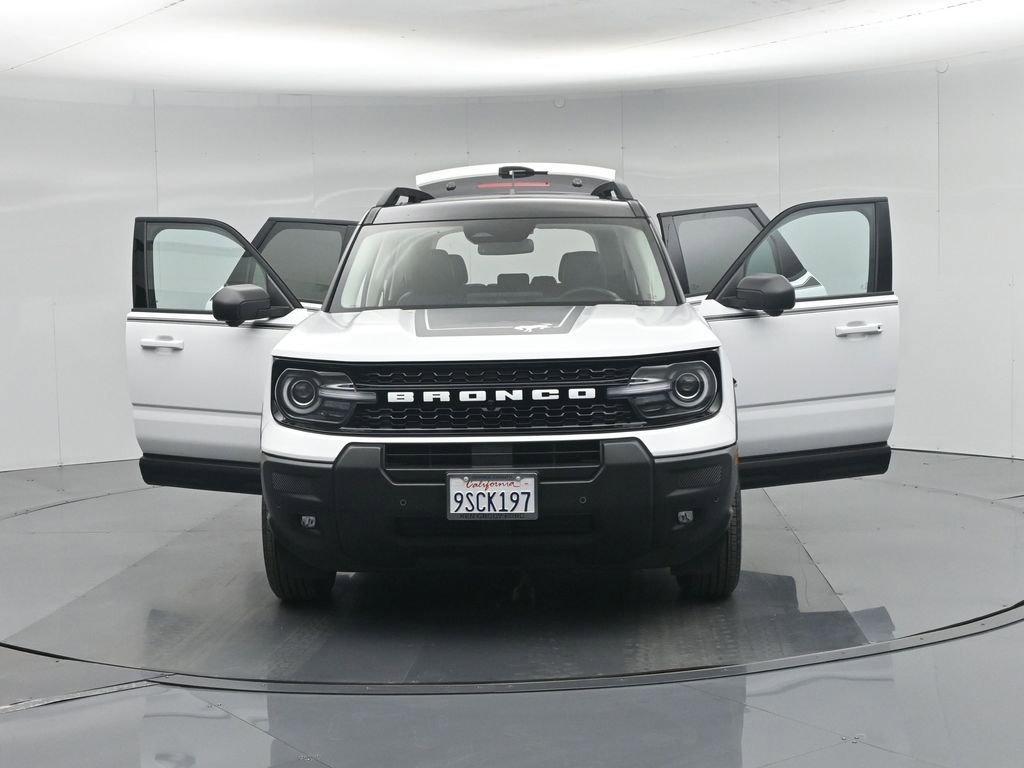 Certified 2025 Ford Bronco Sport Outer Banks w/ Outer Banks Tech Package+ AWD/4WD image 34