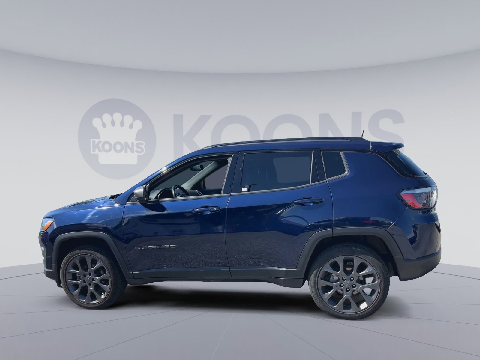 Used 2021 Jeep Compass Latitude AWD/4WD image 8