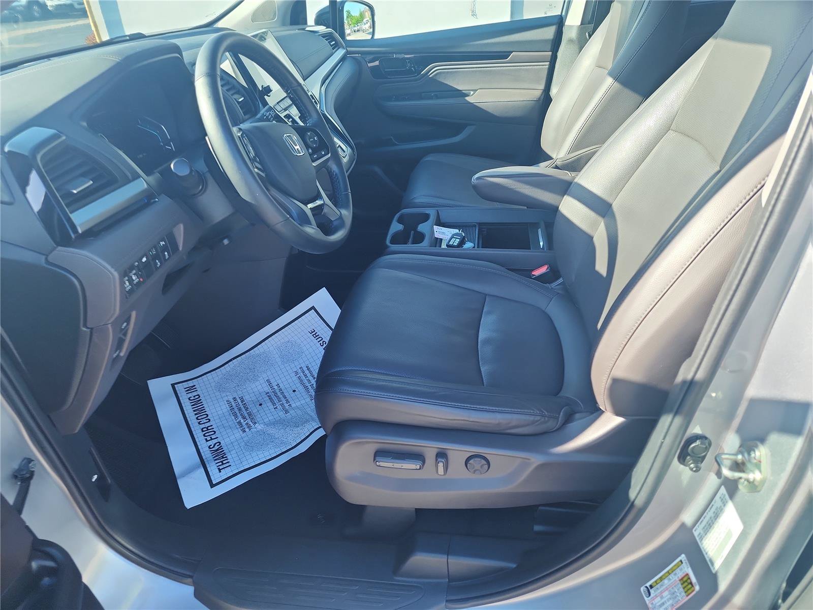 Used 2020 Honda Odyssey Elite image 12