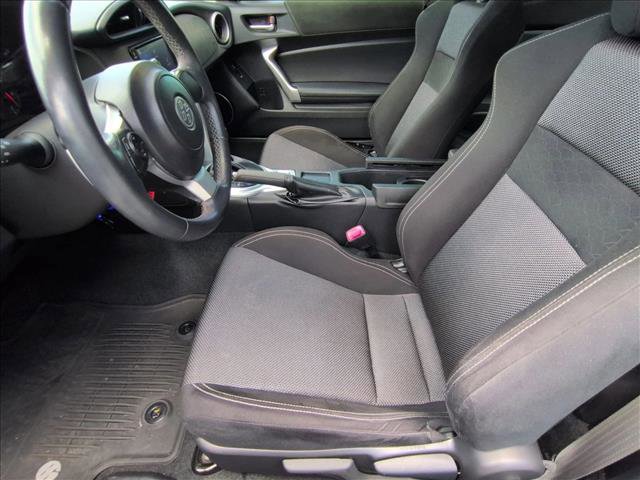 Used 2020 Toyota 86 RWD image 15