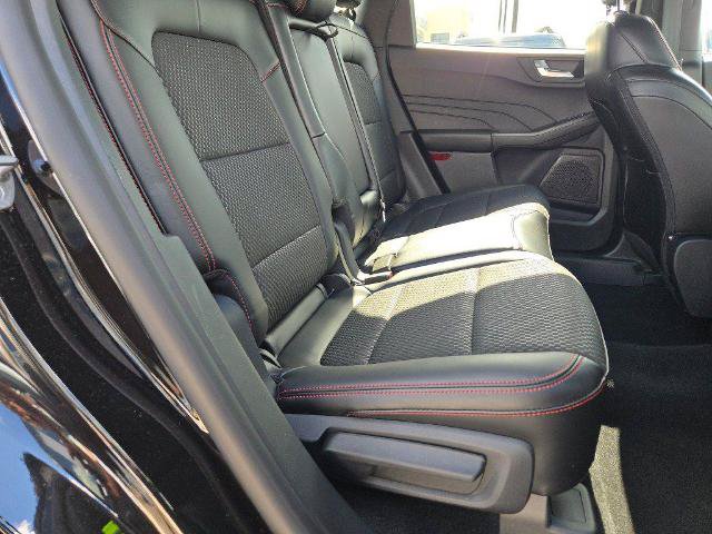 Certified 2024 Ford Escape ST-Line w/ Equipment Group 301A FWD image 9