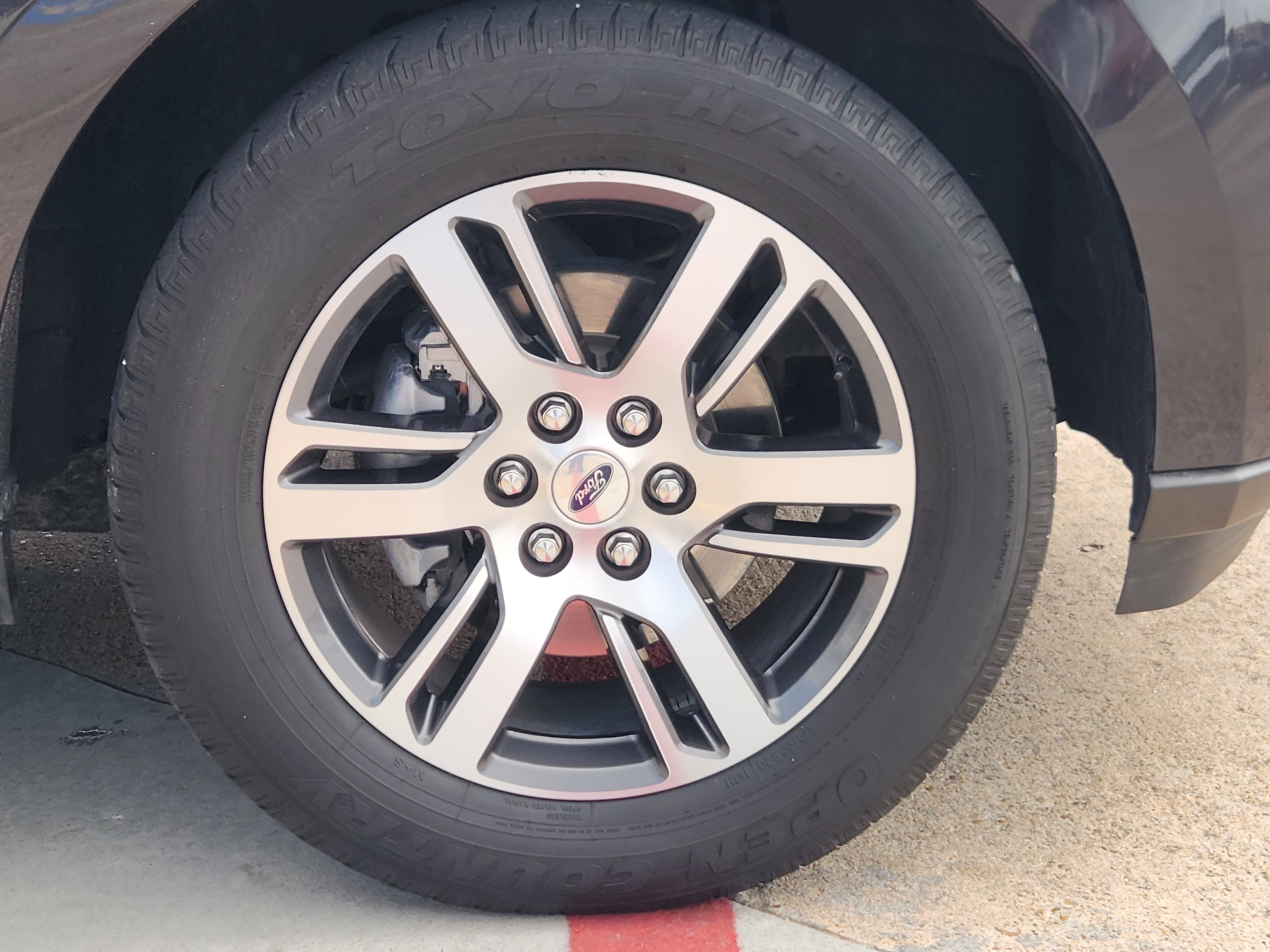 Certified 2022 Ford Expedition XLT image 7