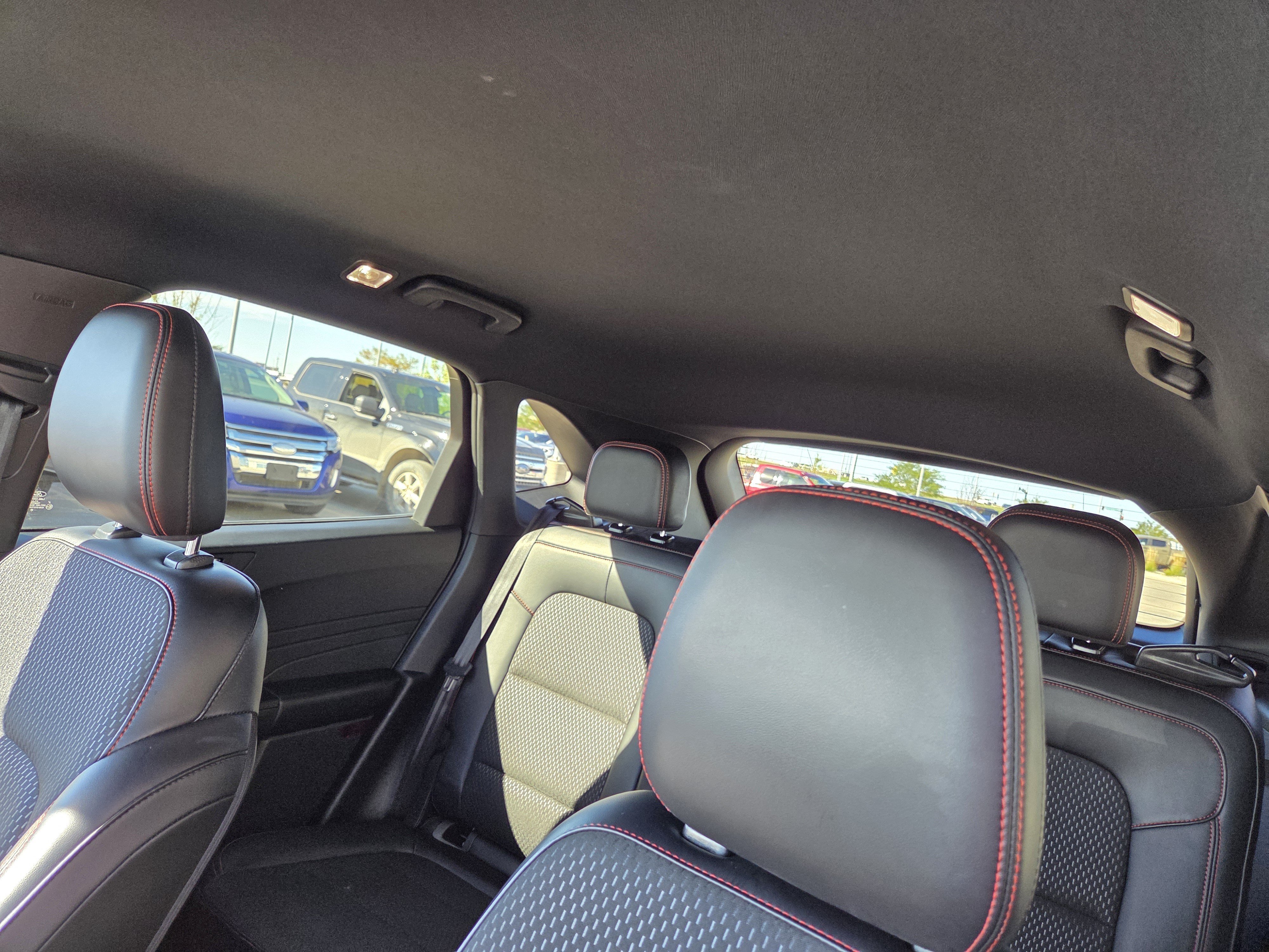 Certified 2025 Ford Escape ST-Line Select AWD/4WD image 21