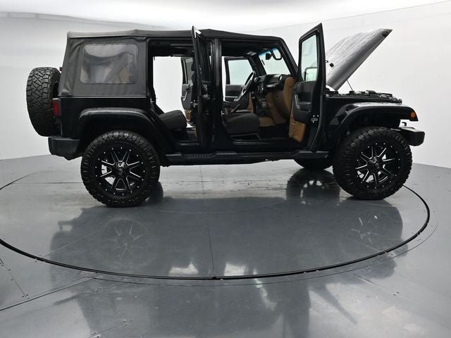 Used 2017 Jeep Wrangler Unlimited Sahara w/ Max Tow Package AWD/4WD image 37