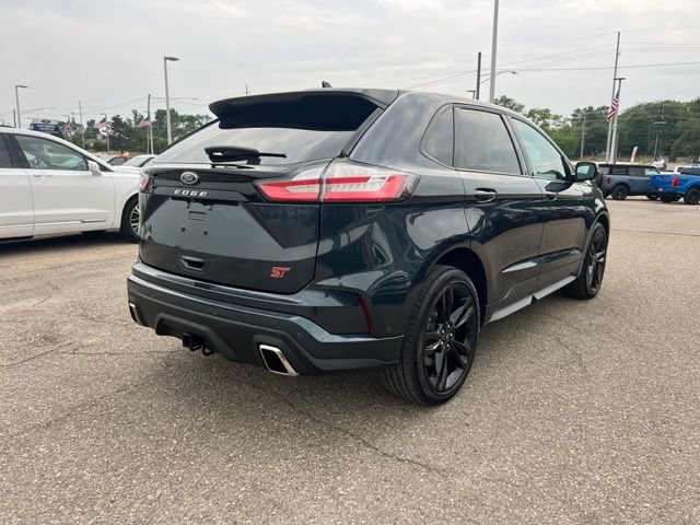 Certified 2023 Ford Edge ST w/ Equipment Group 401A AWD/4WD image 4