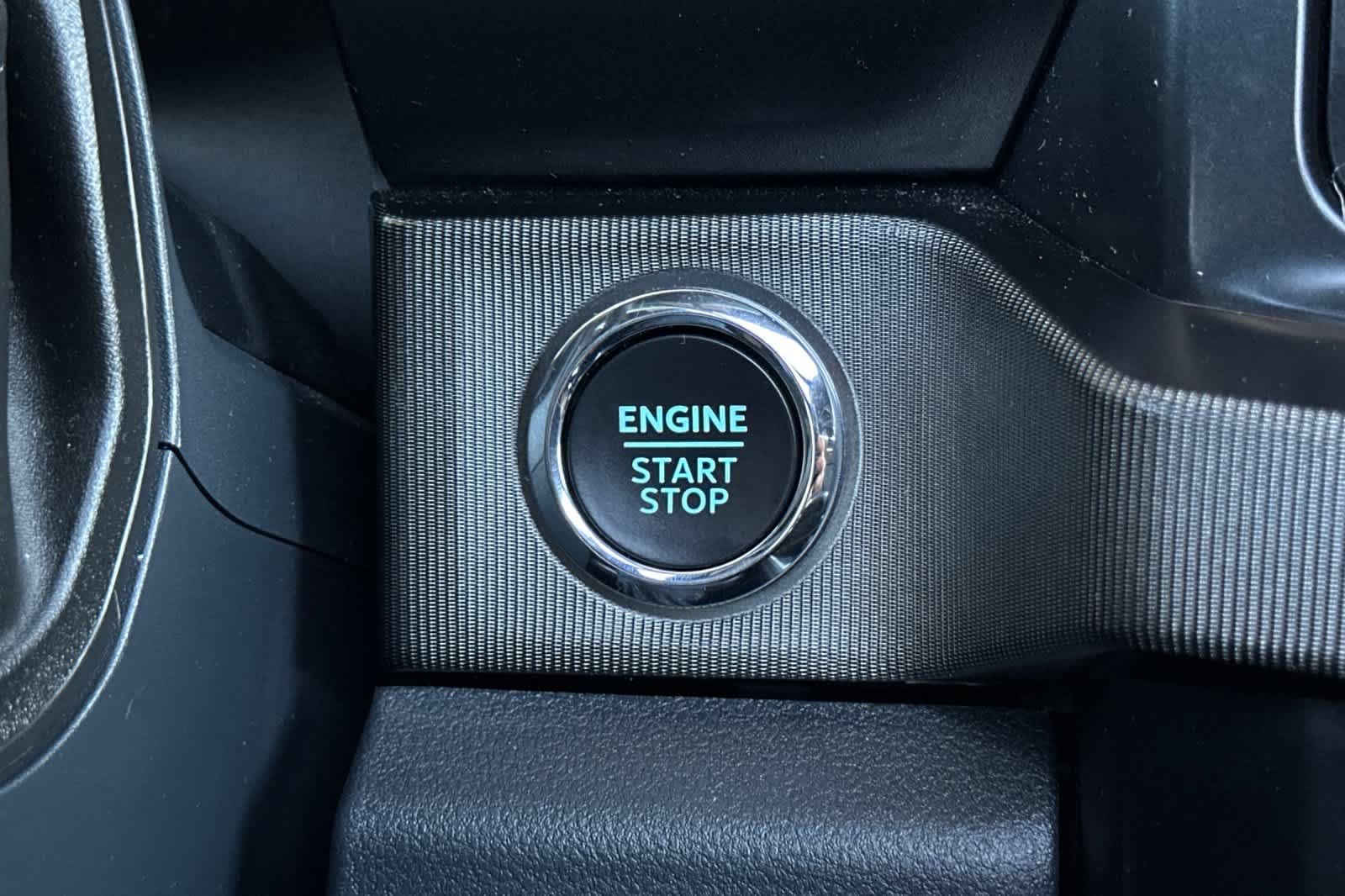 Certified 2024 Ford F350 Platinum AWD/4WD image 22