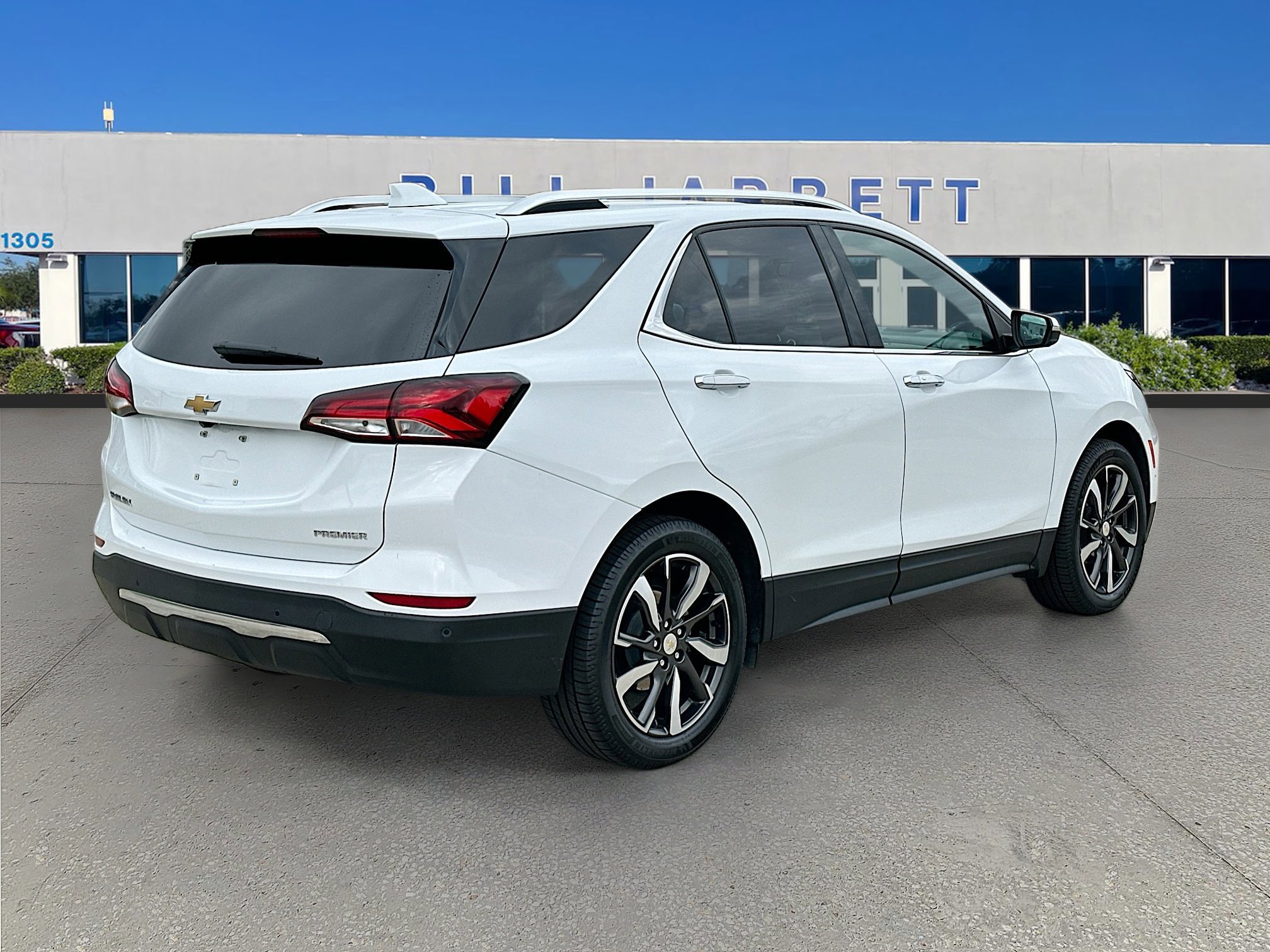 Used 2022 Chevrolet Equinox Premier image 5