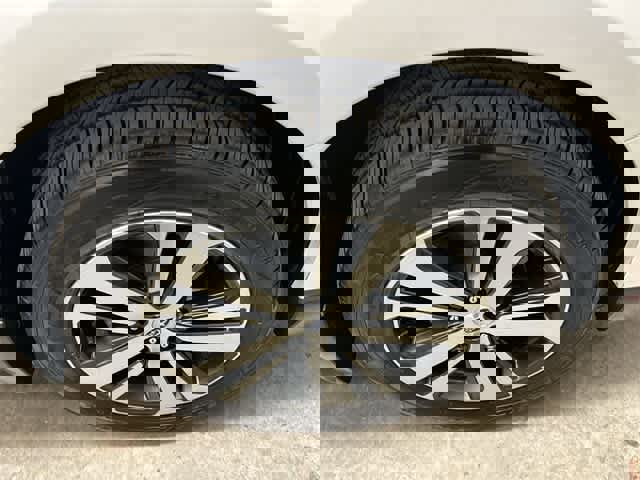 Used 2018 Subaru Outback 2.5i Limited image 5