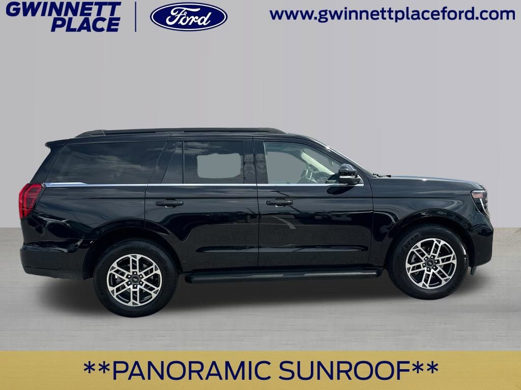 Certified 2025 Ford Expedition Active RWD image 2