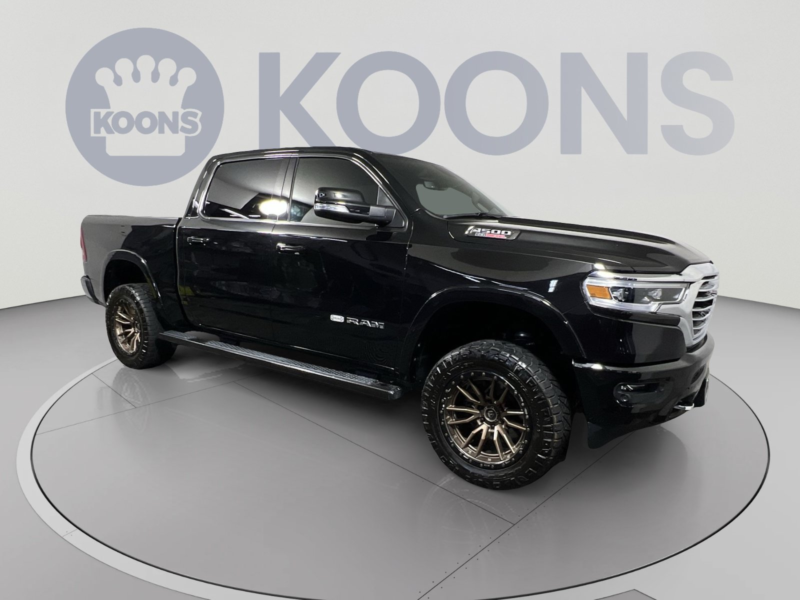 Used 2022 RAM 1500 Limited w/ Trailer Tow Group AWD/4WD image 2