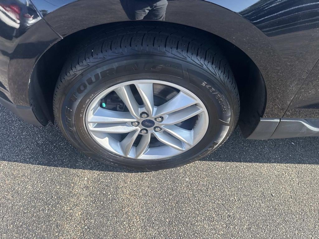Certified 2017 Ford Edge SEL AWD/4WD image 12