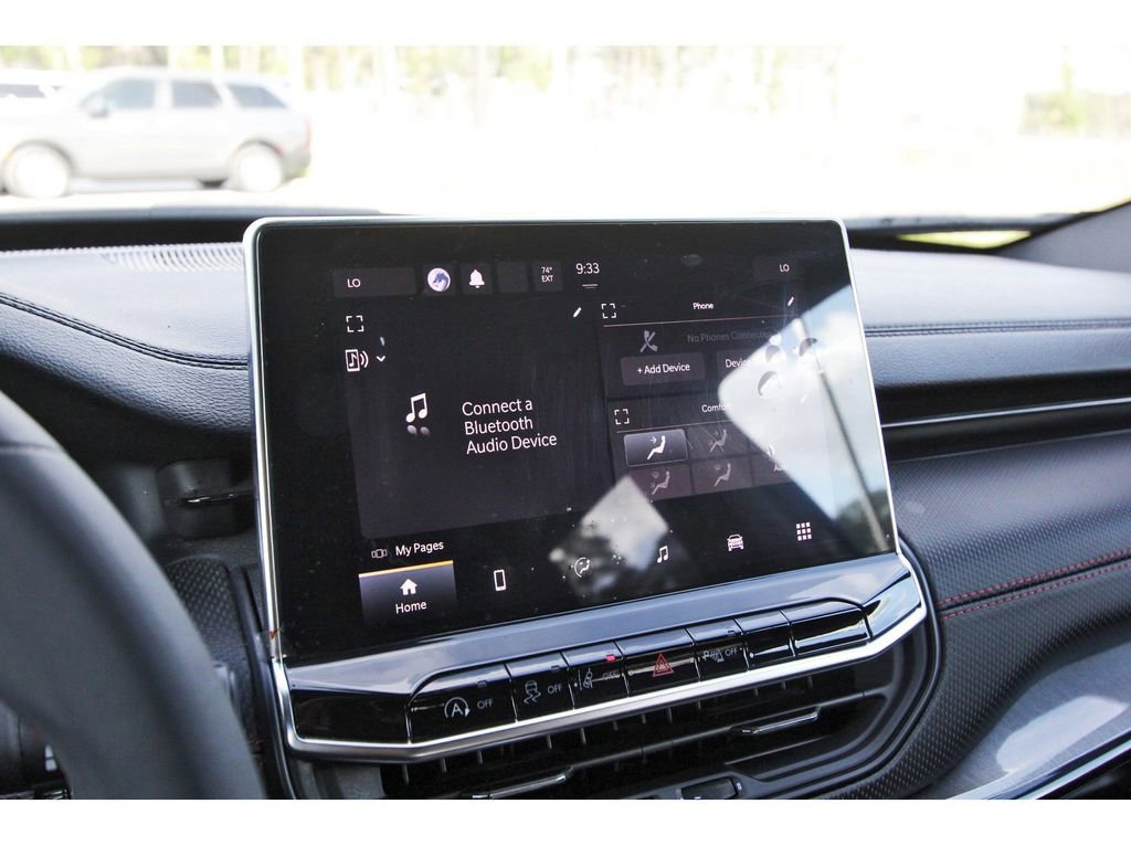 Used 2023 Jeep Compass Trailhawk image 22