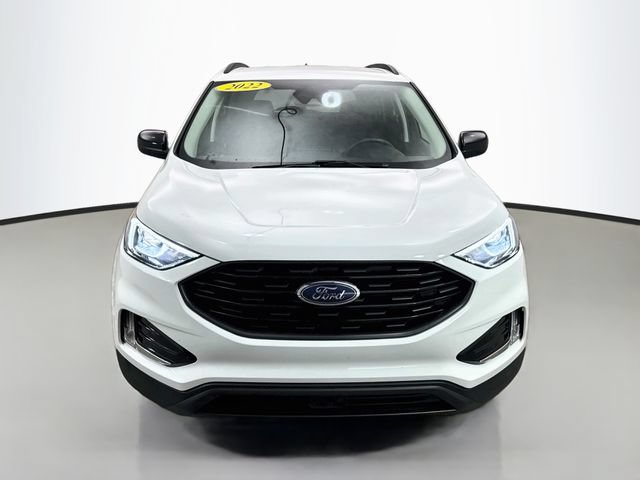 Certified 2022 Ford Edge SEL w/ Sport Appearance Package AWD/4WD image 2