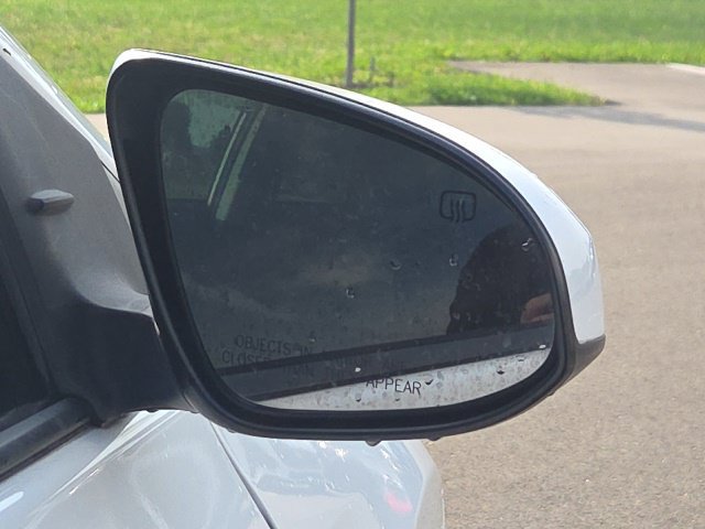 Used 2019 Toyota Corolla LE FWD image 6