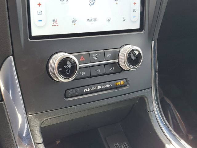 Certified 2024 Ford Edge Titanium AWD/4WD image 20