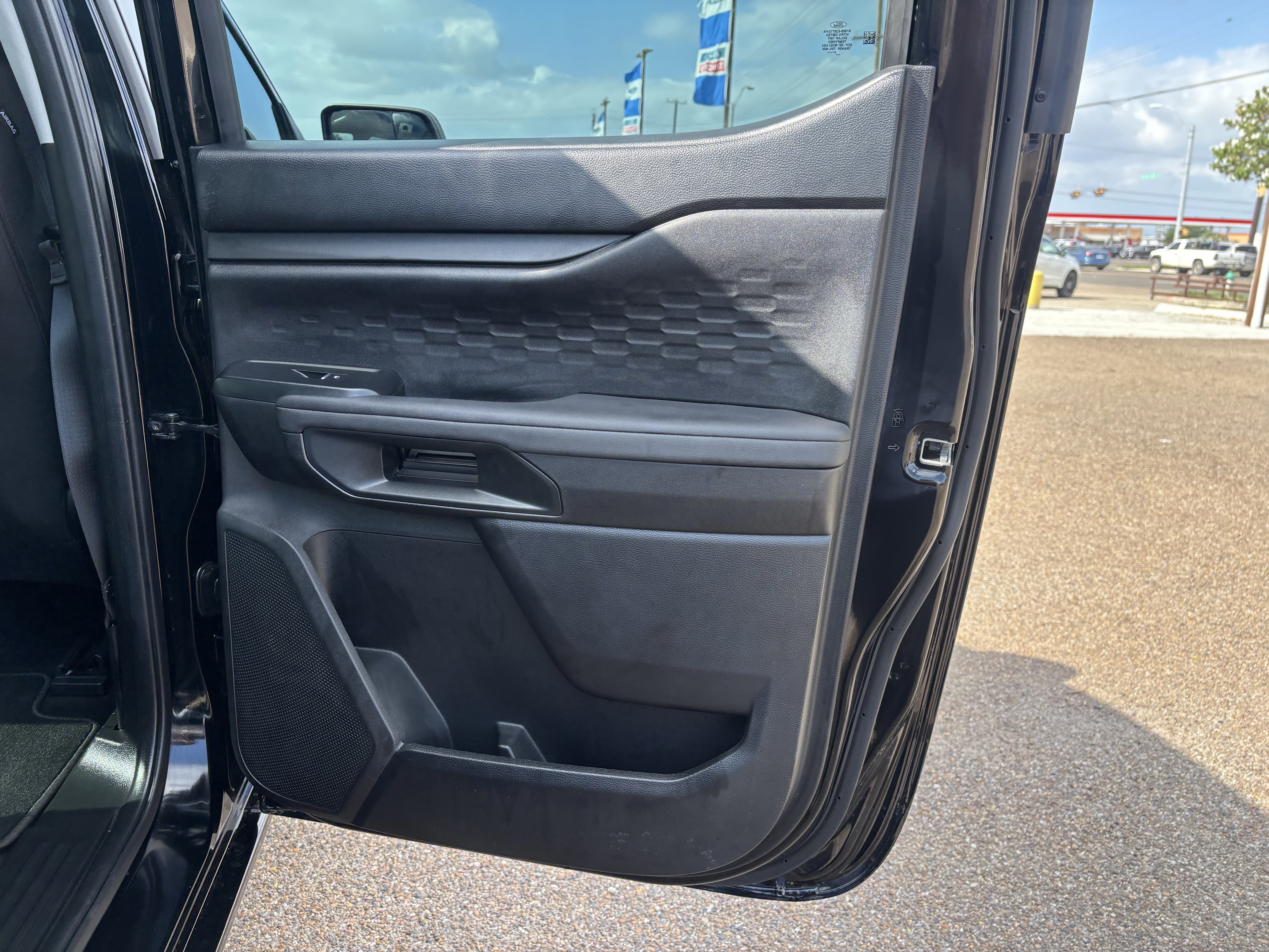 Certified 2024 Ford Ranger XL w/ Trailer Tow Package AWD/4WD image 17