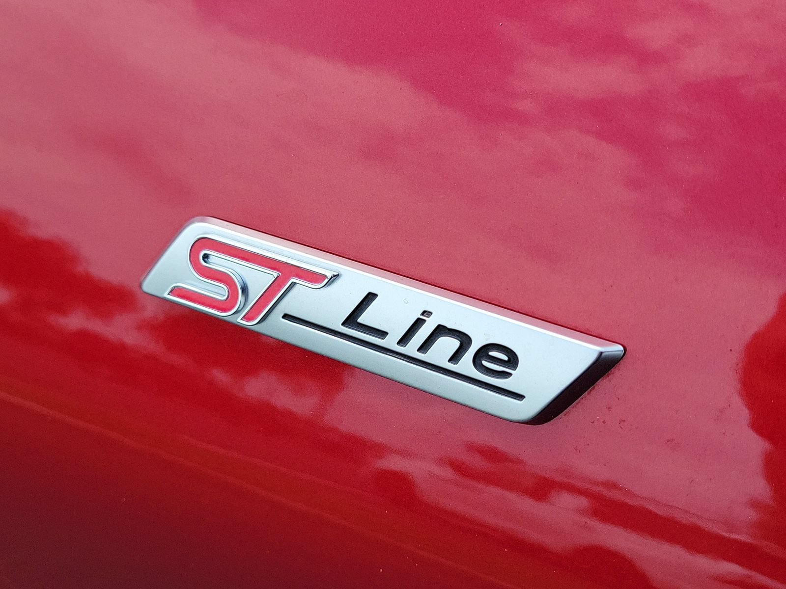 Certified 2022 Ford Explorer ST-Line w/ Class IV Trailer Tow Package RWD image 8