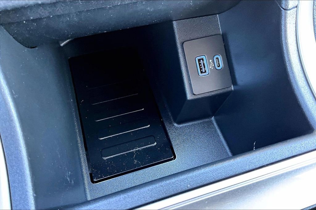 Certified 2024 Ford Edge SEL w/ Convenience Package image 26