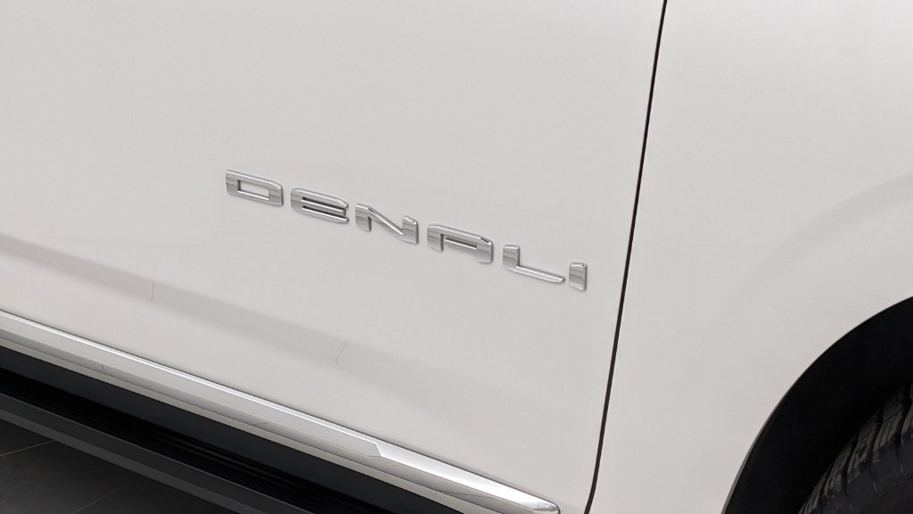 Used 2024 GMC Yukon XL Denali w/ Denali Reserve Package AWD/4WD image 45