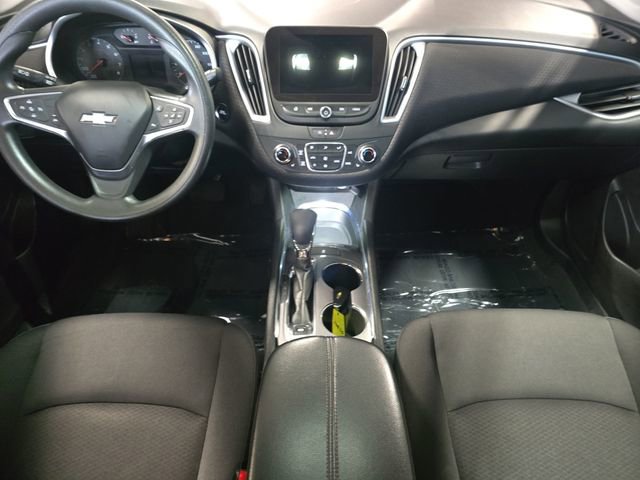 Used 2023 Chevrolet Malibu LT FWD image 19