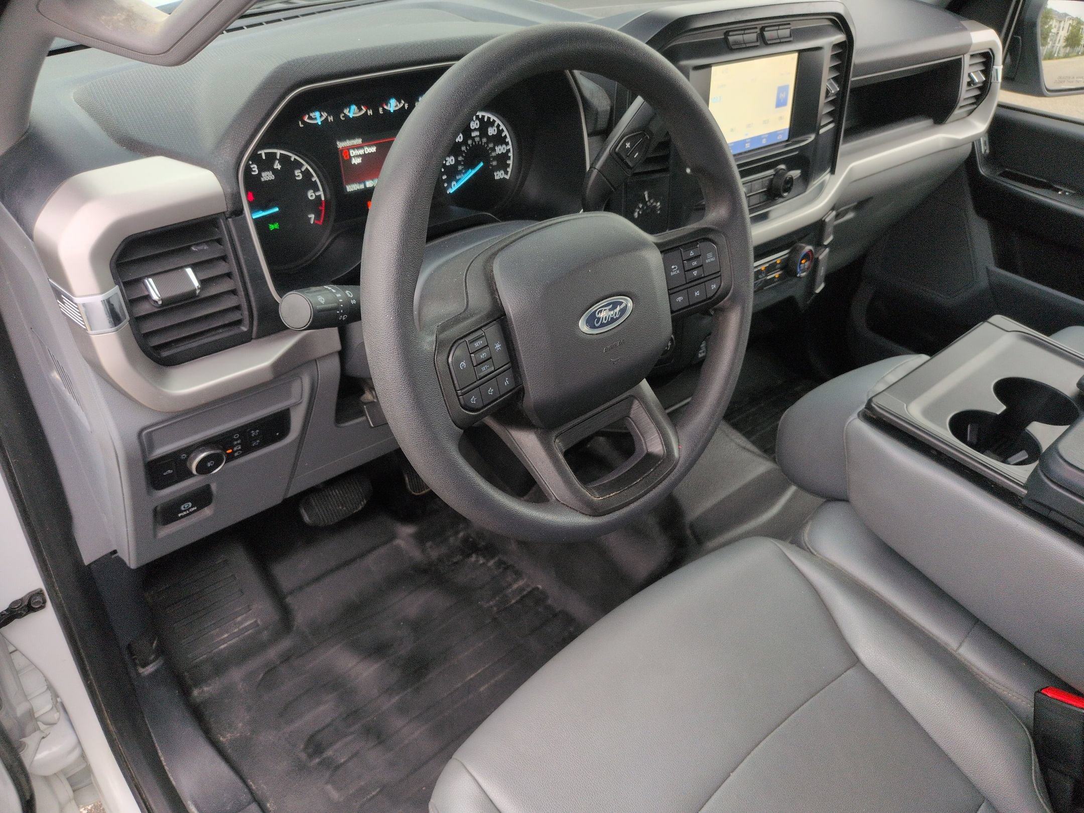 Certified 2022 Ford F150 XL w/ Equipment Group 101A High RWD image 17