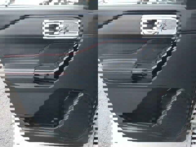 Certified 2023 Ford Explorer ST-Line w/ Class IV Trailer Tow Package image 16