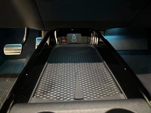 Certified 2025 Ford Mustang Mach-E Premium w/ Sport Appearance Package RWD image 29