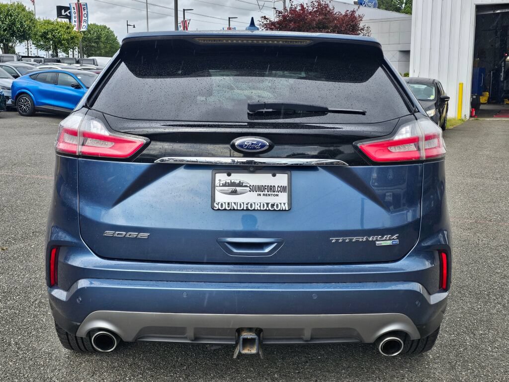 Certified 2019 Ford Edge Titanium w/ Equipment Group 301A AWD/4WD image 4