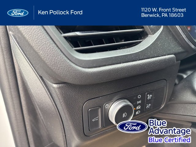 Certified 2022 Ford Escape Titanium w/ Class II Trailer Tow Package image 19