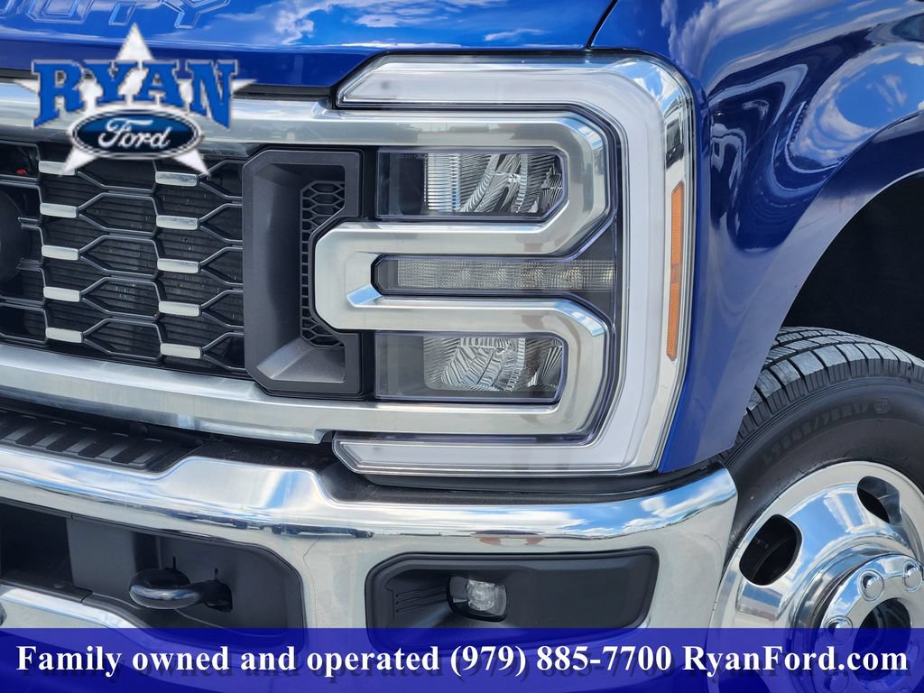 Certified 2026 Ford F350 Lariat AWD/4WD image 6