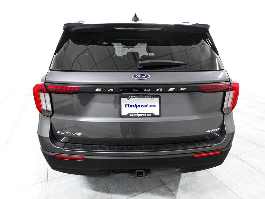 Certified 2025 Ford Explorer Active AWD/4WD image 6
