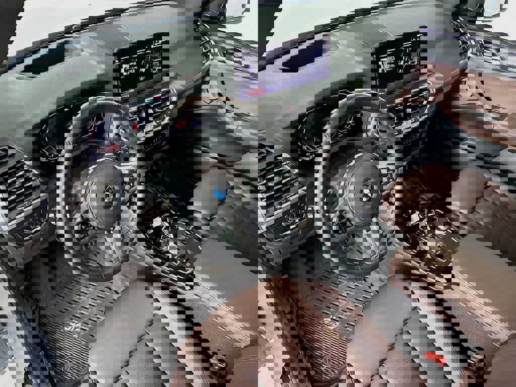 Used 2024 BMW X3 sDrive30i w/ Premium Package w/ZPA image 9