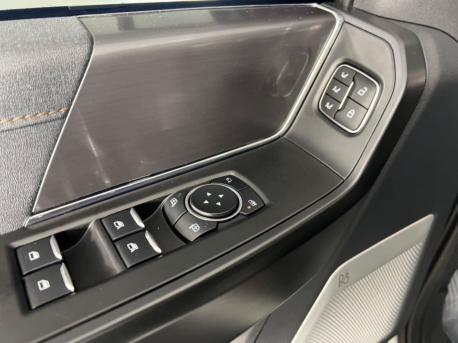 Certified 2023 Ford F150 Raptor AWD/4WD image 11