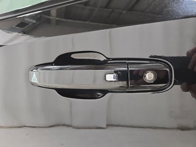 Used 2020 GMC Sierra 1500 AT4 w/ AT4 Carbonpro Edition AWD/4WD image 29