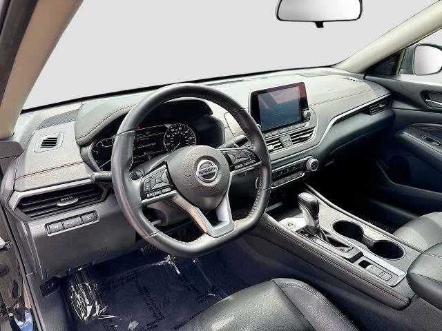 Used 2020 Nissan Altima 2.5 SR AWD/4WD image 9