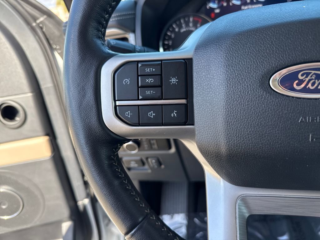 Certified 2024 Ford Expedition Max XLT image 16