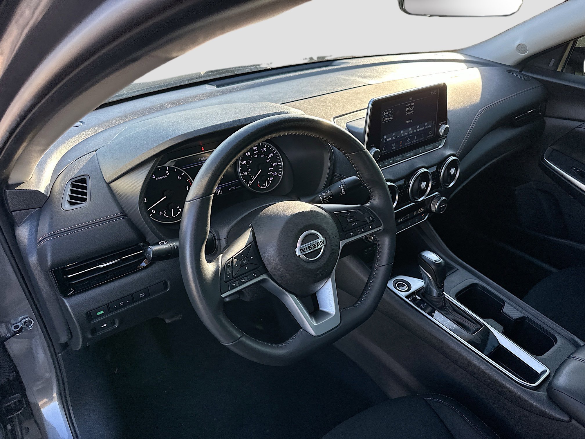 Used 2023 Nissan Sentra SR w/ Midnight Edition Package image 9