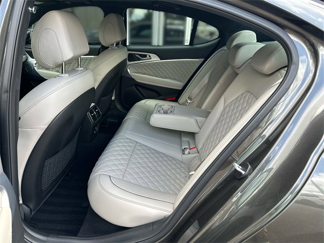 Used 2023 Genesis G70 3.3T w/ Sport Prestige Package image 24
