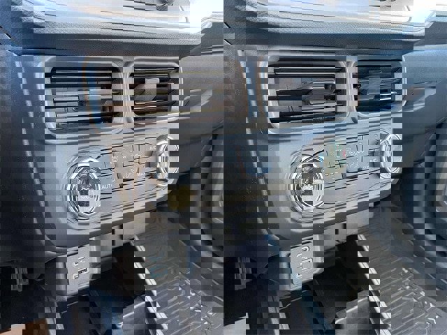 Certified 2024 Ford Maverick XL image 27