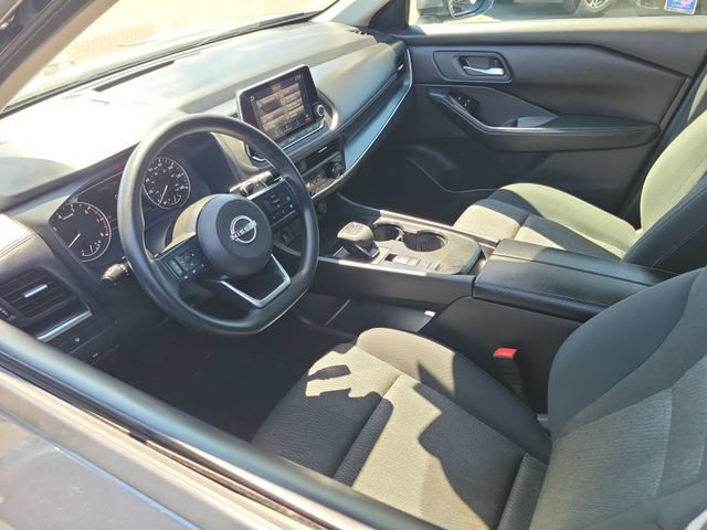 Used 2024 Nissan Rogue SV FWD image 3