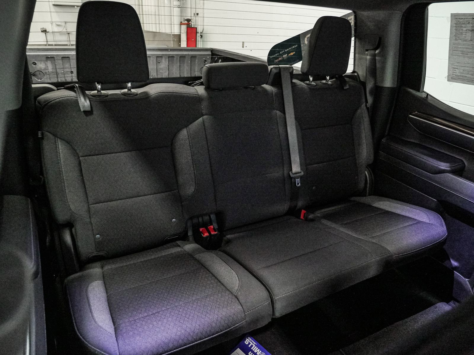 Used 2025 Chevrolet Silverado 1500 LT image 19