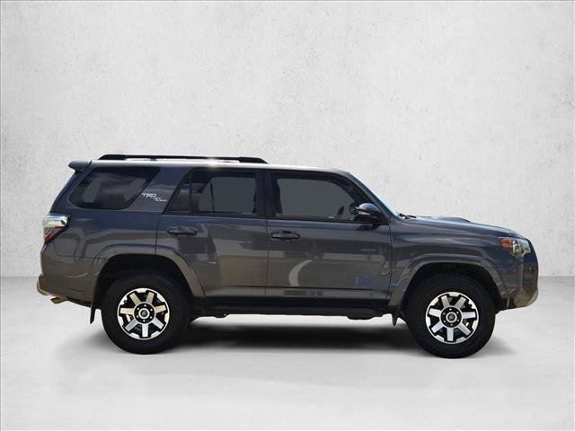 Used 2021 Toyota 4Runner TRD Off-Road Premium w/ Moonroof Package AWD/4WD image 4